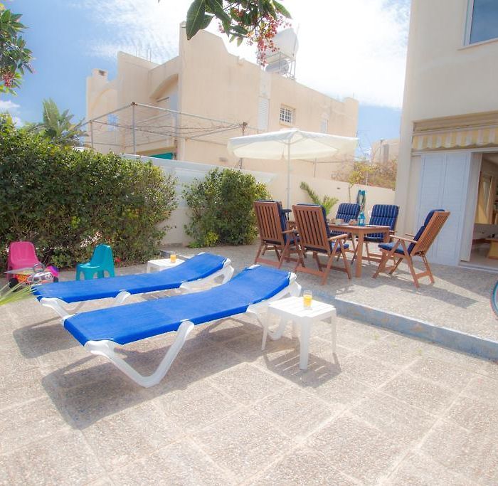 Central Hotels In Protaras - 